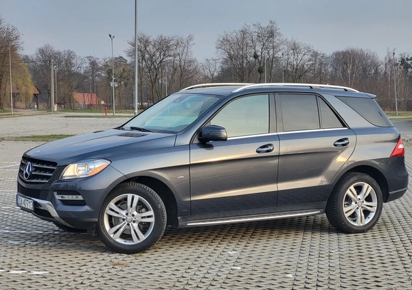 Mercedes-Benz ML cena 93500 przebieg: 53800, rok produkcji 2012 z Blachownia małe 407